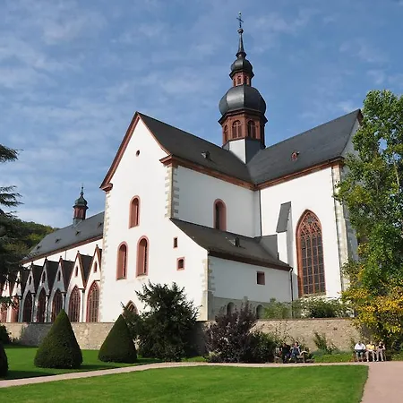 Hotell Schuster Und Gaestehaus Rüdesheim am Rhein