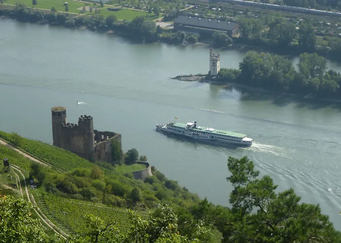 Schuster Und Gaestehaus Готель 3*